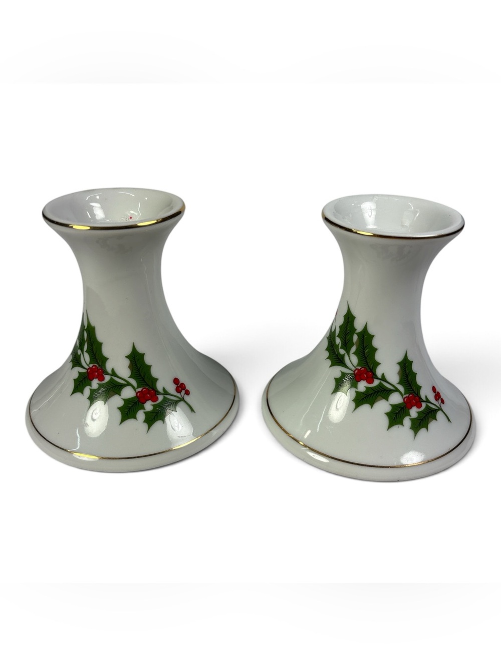 Vintage Beacon Hill Christmas Holly Porcelain Candle Holders Gold Trim Japan